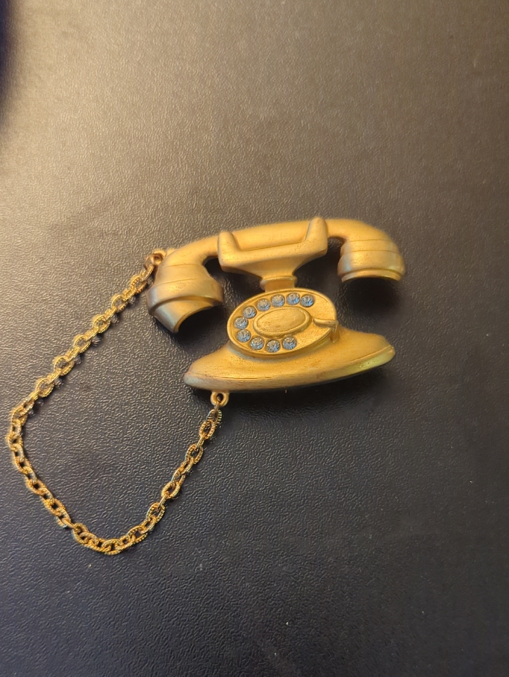 Goldplated Pewter JJ Phone Brooch